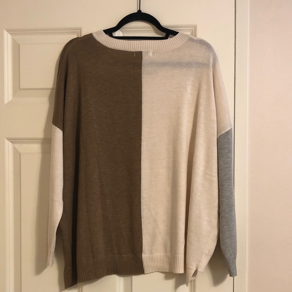 Colorblock Sweater - Picture 3 of 3